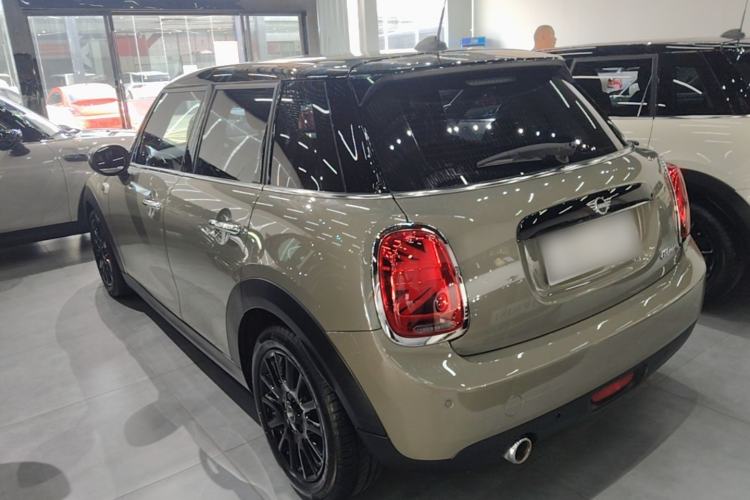 Used MINI 2019 1.5T COOPER Classic Edition Five-Door Version Exterior 2