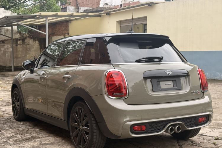 Used MINI 2019 2.0T COOPER S Classic Edition Five-Door Model Exterior 3
