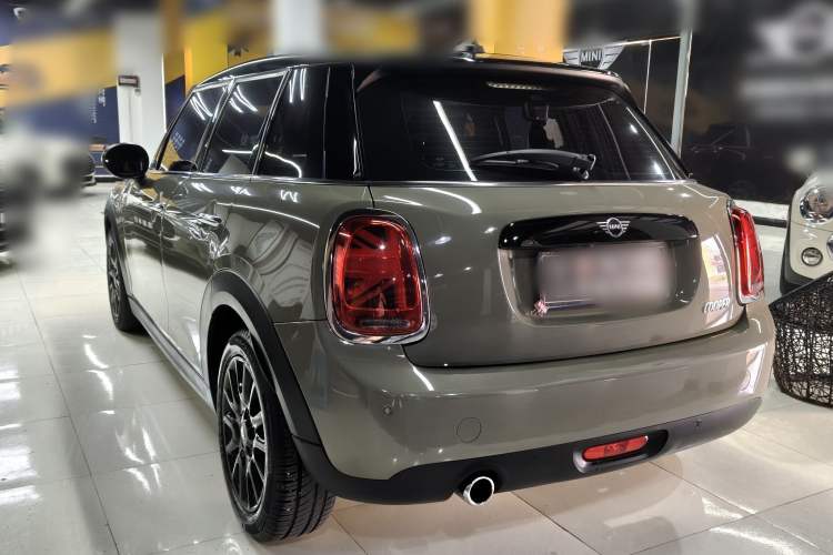 Used MINI 2019 1.5T COOPER Classic Edition Five-Door Version Exterior 4