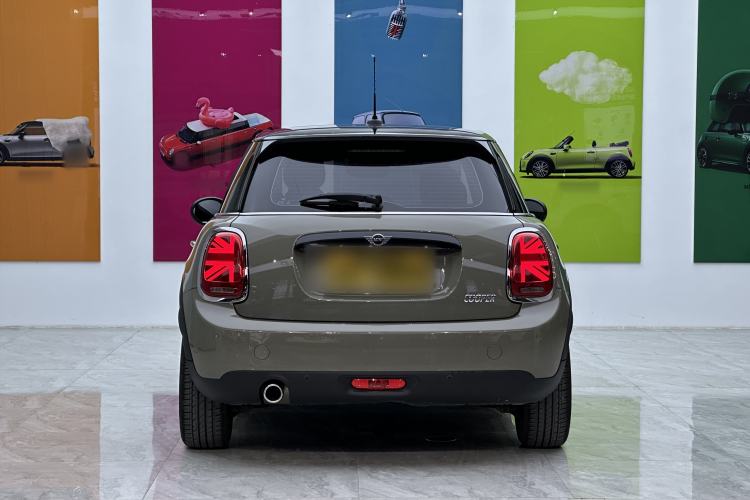 Used MINI 2019 1.5T COOPER Classic Edition Five-Door Version Exterior 4