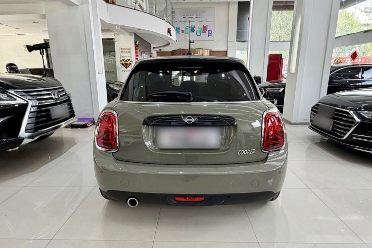 Used MINI 2019 1.5T COOPER Classic Edition Five-Door Version Exterior 4