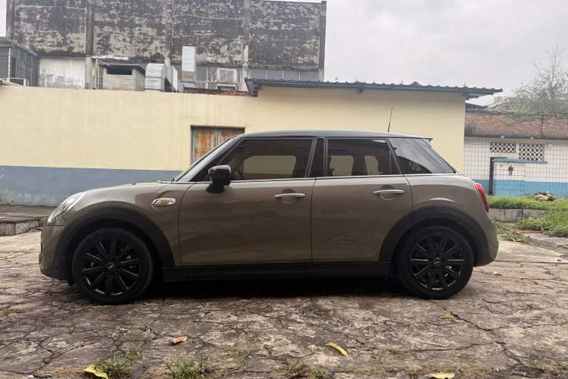 Used MINI 2019 2.0T COOPER S Classic Edition Five-Door Model Exterior 6