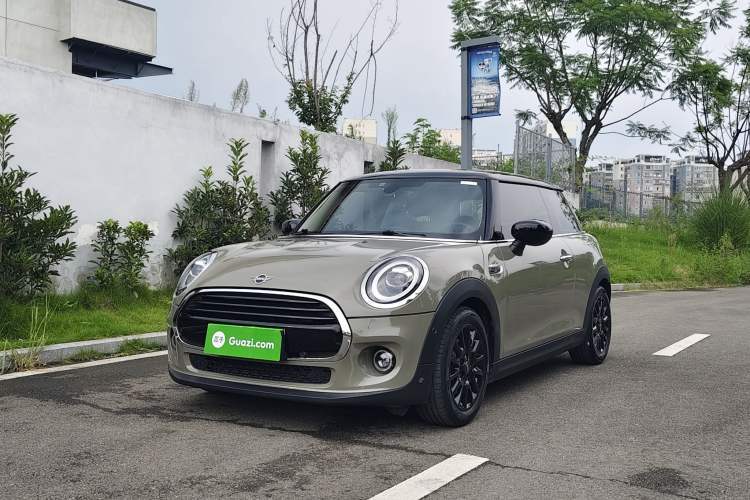 Gebrauchter MINI 2019 1.5T COOPER Classic Edition Guazi used car, China used car export, Used car for sale, Used  cars, Cheapest cars for sale