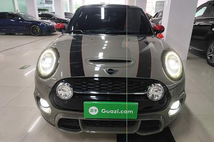 Used MINI 2019 2.0T COOPER S Racing Driver Front
