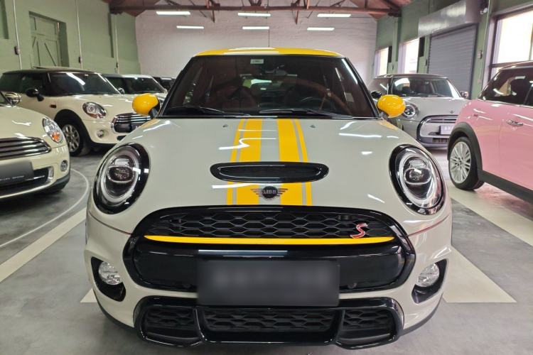 Used MINI 2019 2.0T COOPER S Racing Driver Front