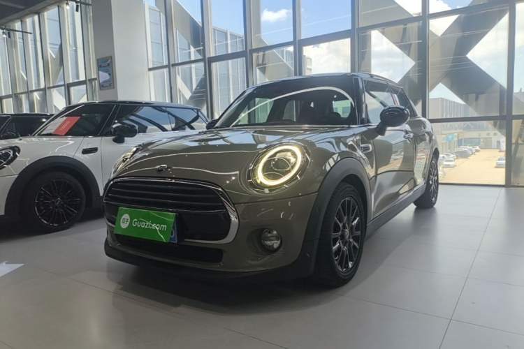 Used MINI 2019 1.5T COOPER Classic Edition Five-Door Version Guazi used car, China used car export, Used car for sale, Used cars, Cheapest cars for sale