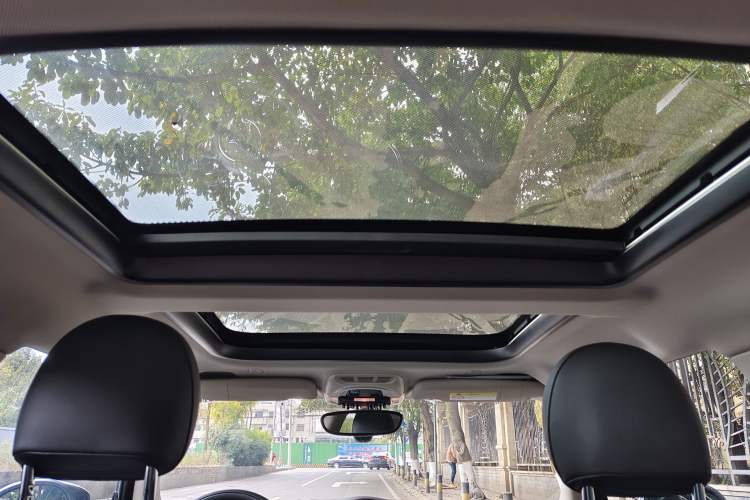 Used MINI 2019 1.5T COOPER Classic Edition Headliner