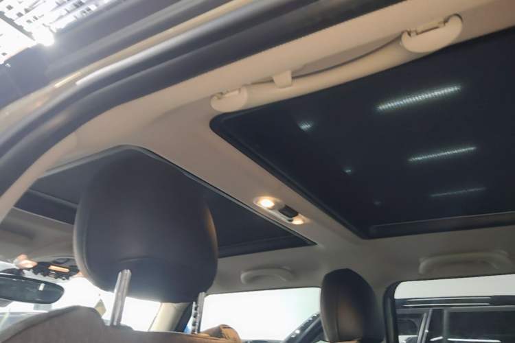 Used MINI 2019 1.5T COOPER Classic Edition Five-Door Version Headliner