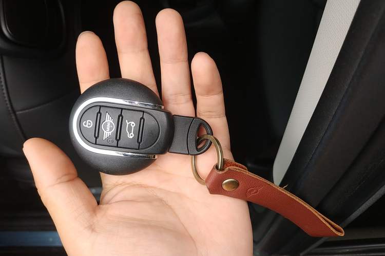 Used MINI 2019 1.5T COOPER Classic Edition Interior 1