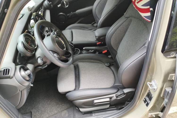 Used MINI 2019 1.5T COOPER Classic Edition Five-Door Version Left Front Seat