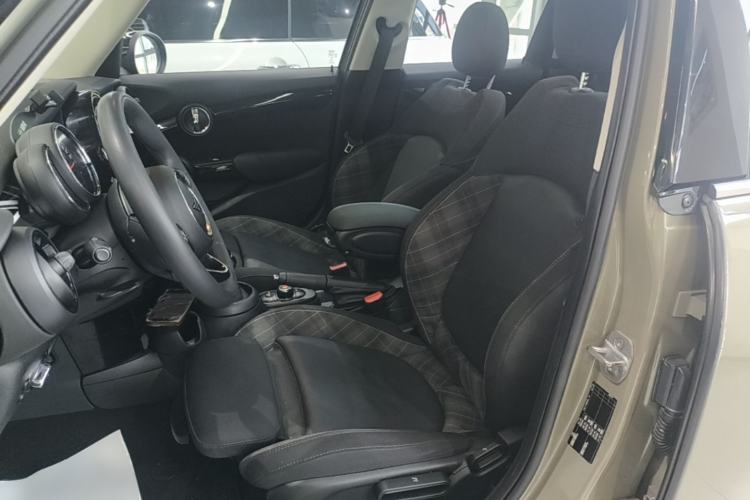 Used MINI 2019 1.5T COOPER Classic Edition Five-Door Version Left Front Seat