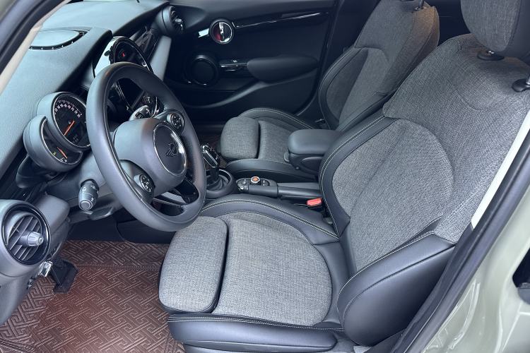 Used MINI 2019 1.5T COOPER Classic Edition Five-Door Version Left Front Seat
