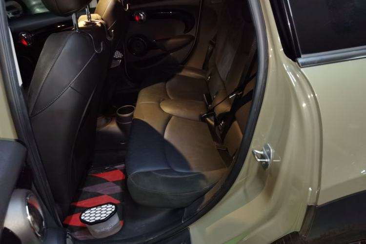 Used MINI 2019 2.0T COOPER S Classic Edition Five-Door Model Left Rear Seat