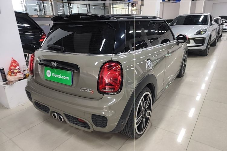 Used MINI 2019 2.0T COOPER S Racing Driver Rear Right 45 Deg