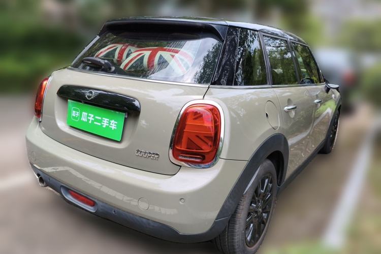 Used MINI 2019 1.5T COOPER Classic Edition Five-Door Version Rear Right 45 Deg
