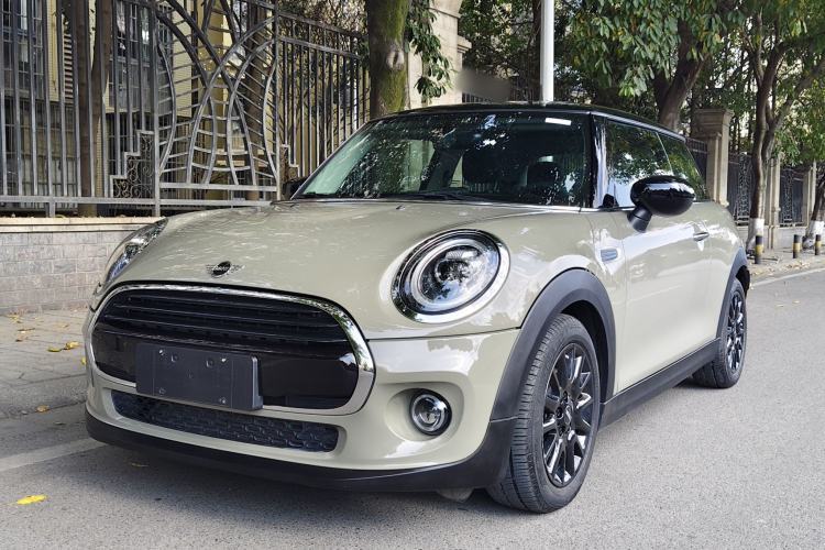 Used MINI 2019 1.5T COOPER Classic Edition Guazi used car, China used car export, Used car for sale, Used  cars, Cheapest cars for sale