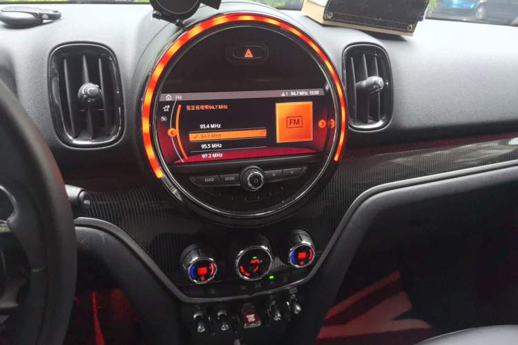 Used MINI 2019 2.0T COOPER S Artist Audio And AC Panel