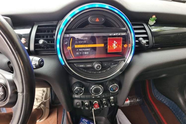 Used MINI 2019 1.5T COOPER Classic Edition Audio And AC Panel