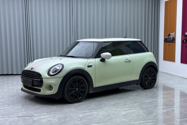 Used MINI 2019 1.5T COOPER Artist