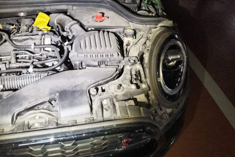 Used MINI 2019 2.0T COOPER S 60th Anniversary Edition Engine Bay Left