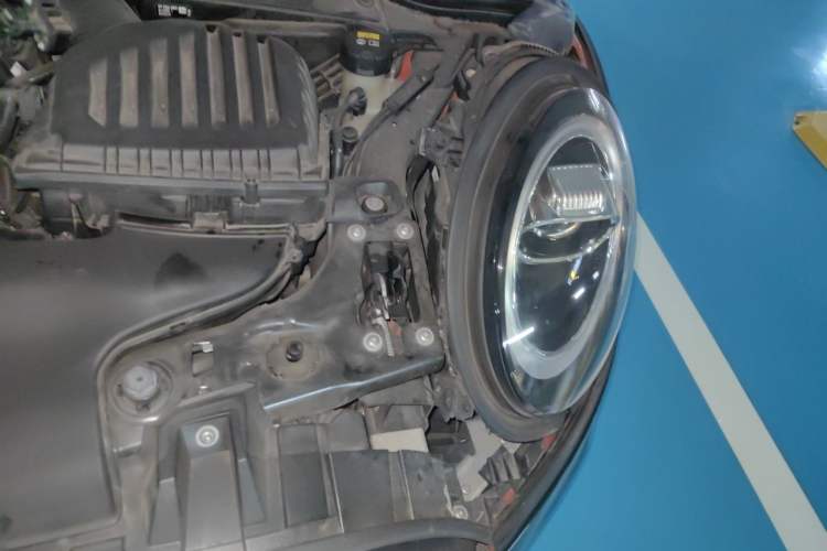 Used MINI 2019 1.5T COOPER Classic Edition Engine Bay Left