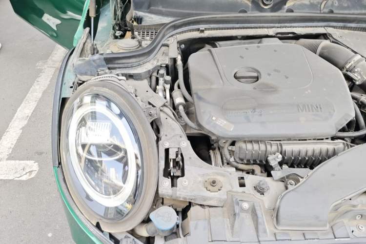 Used MINI 2019 1.5T COOPER 60th Anniversary Edition Five-Door Version Engine Bay Right