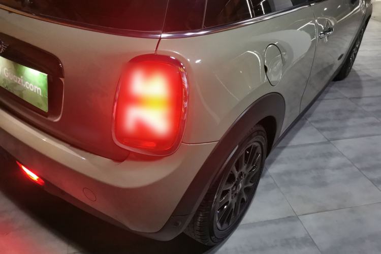 Used MINI 2019 1.5T COOPER Classic Edition Exterior 3
