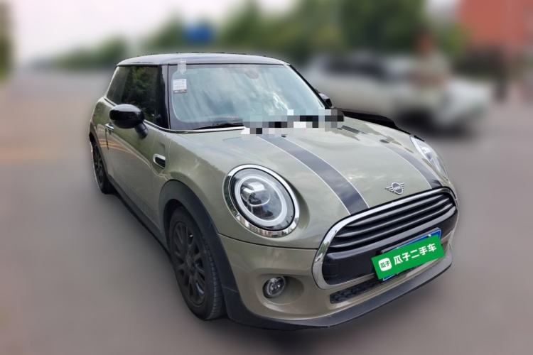 Used MINI 2019 1.5T COOPER Classic Edition Front Right 45 Deg