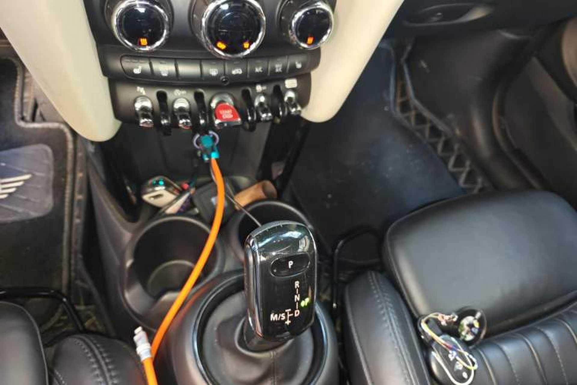 Used MINI 2019 1.5T COOPER CABRIO Artist Gear Lever