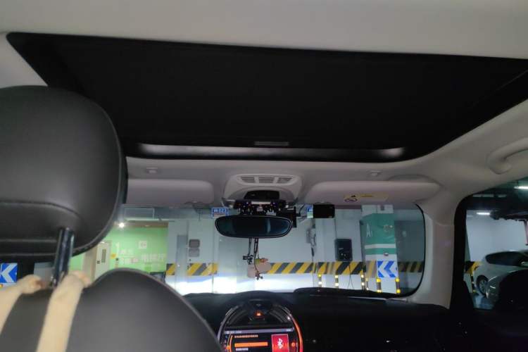 Used MINI 2019 1.5T COOPER Classic Edition Headliner