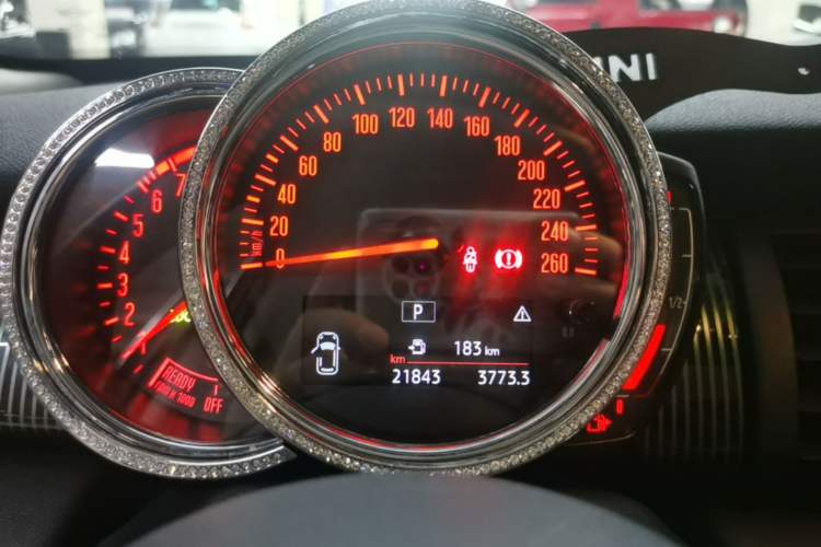Used MINI 2019 1.5T COOPER 60th Anniversary Edition Five-Door Version Instrument Cluster
