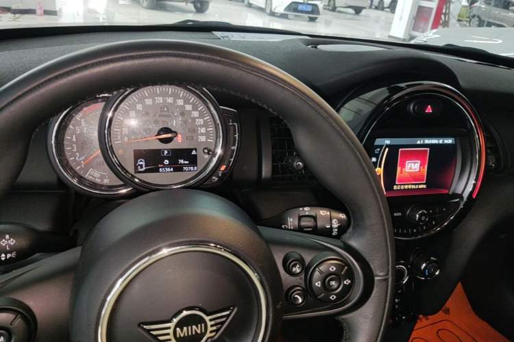 Used MINI 2019 1.5T ONE Five-Door Edition Instrument Cluster