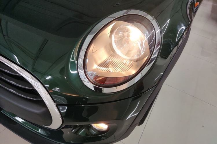 Used MINI 2019 1.5T ONE Five-Door Edition Left Front Headlight