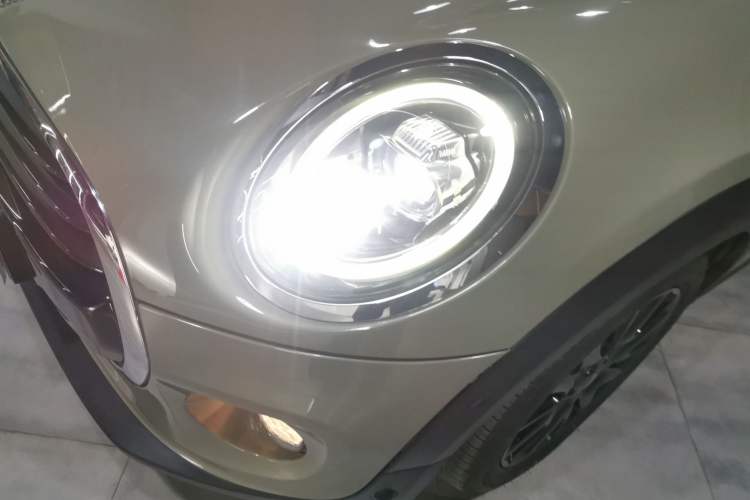 Used MINI 2019 1.5T COOPER Classic Edition Left Front Headlight