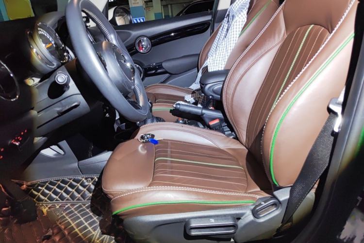Used MINI 2019 2.0T COOPER S 60th Anniversary Edition Left Front Seat