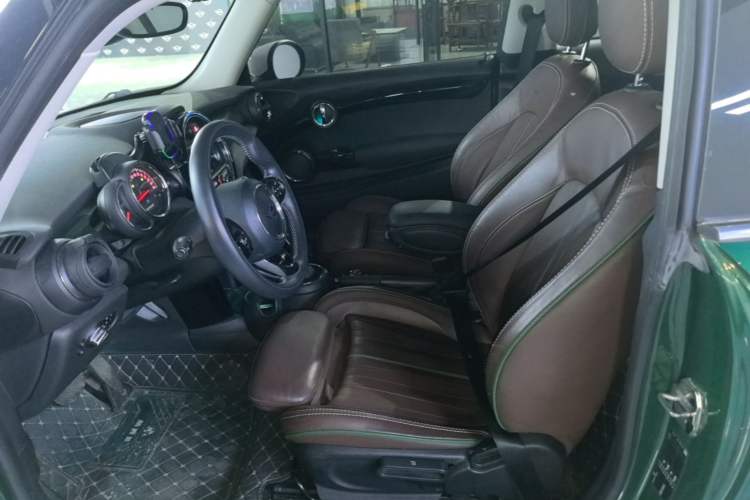 Used MINI 2019 1.5T COOPER 60th Anniversary Edition Left Front Seat