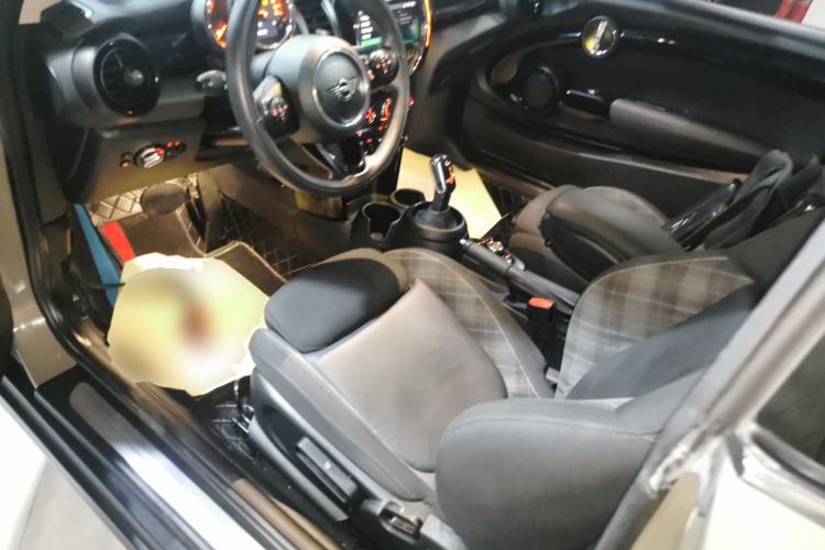 Used MINI 2019 1.5T COOPER Classic Edition Left Front Seat