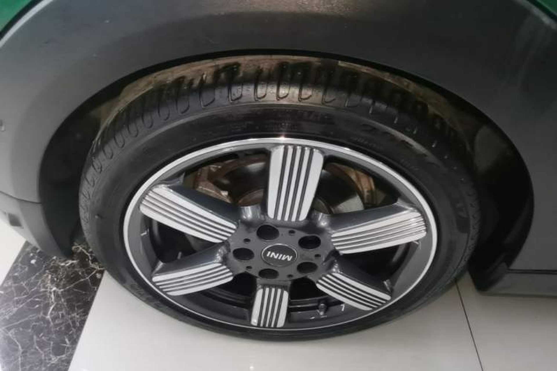 Used MINI 2019 1.5T COOPER 60th Anniversary Edition Five-Door Version Left Front Wheel Hub