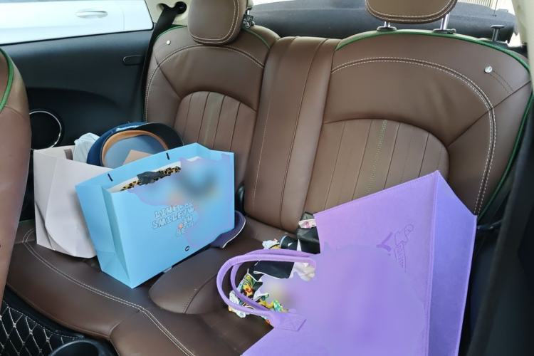 Used MINI 2019 1.5T COOPER 60th Anniversary Edition Five-Door Version Left Rear Seat