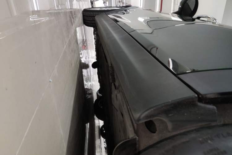 Used MINI 2019 1.5T ONE Five-Door Edition Left Side Sill