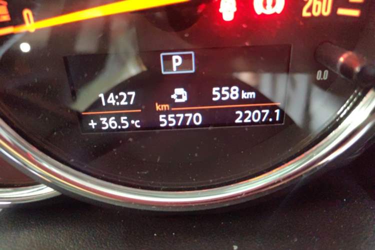 Used MINI 2019 2.0T COOPER S 60th Anniversary Edition Odometer Close Up