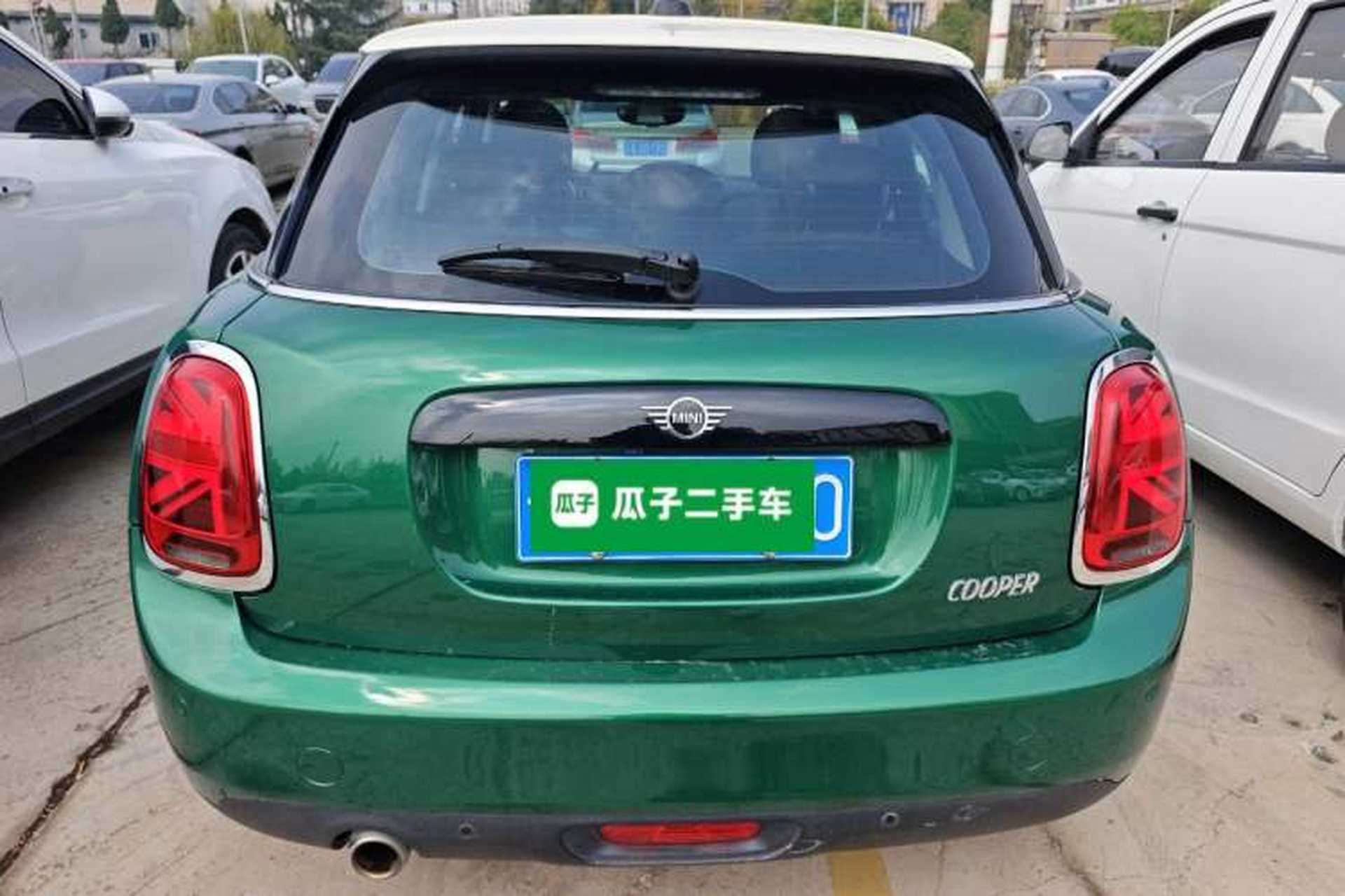 Used MINI 2019 1.5T COOPER Artist Five-Door Edition Rear