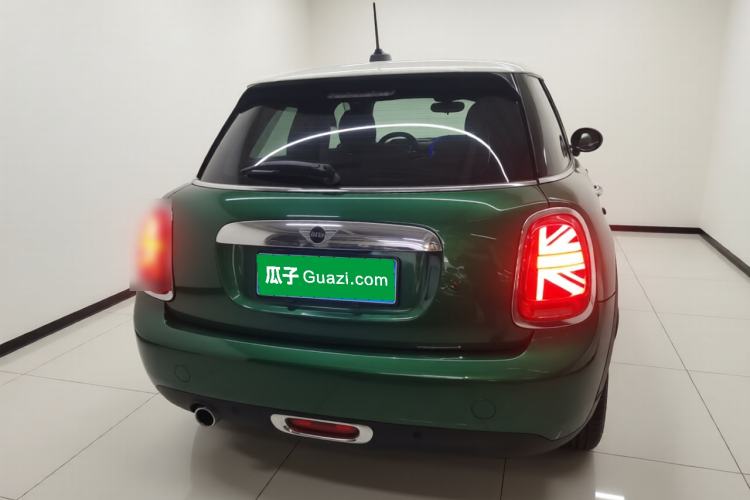 Used MINI 2019 1.5T COOPER 60th Anniversary Edition Five-Door Version Rear