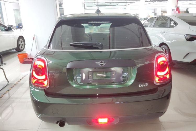 Used MINI 2019 1.5T ONE Five-Door Edition Rear