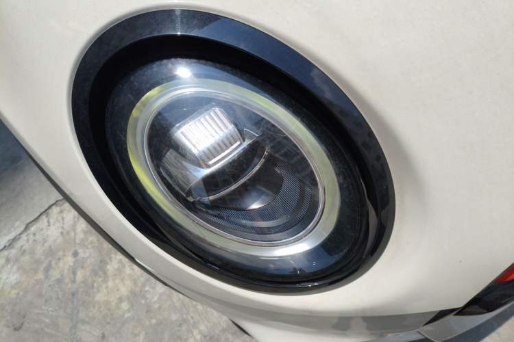 Used MINI 2019 2.0T COOPER S Racing Edition Five-Door Version Right Front Headlight