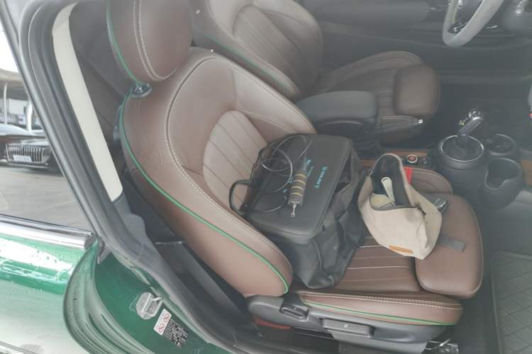 Used MINI 2019 2.0T COOPER S Classic Edition Right Front Seat