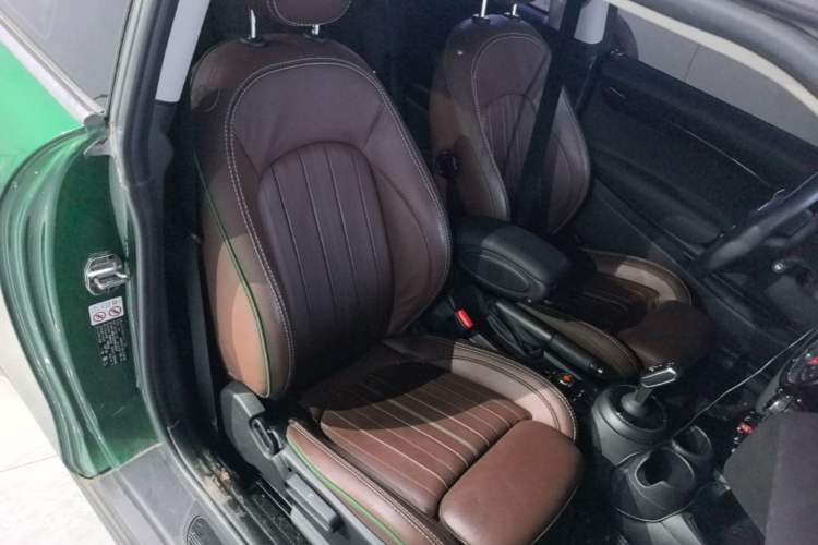 Used MINI 2019 1.5T COOPER 60th Anniversary Edition Right Front Seat