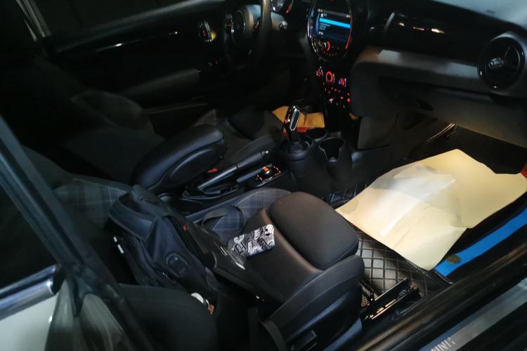 Used MINI 2019 1.5T COOPER Classic Edition Right Front Seat
