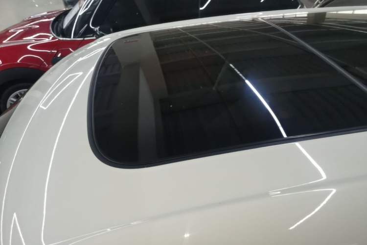 Used MINI 2019 1.5T COOPER 60th Anniversary Edition Five-Door Version Roof