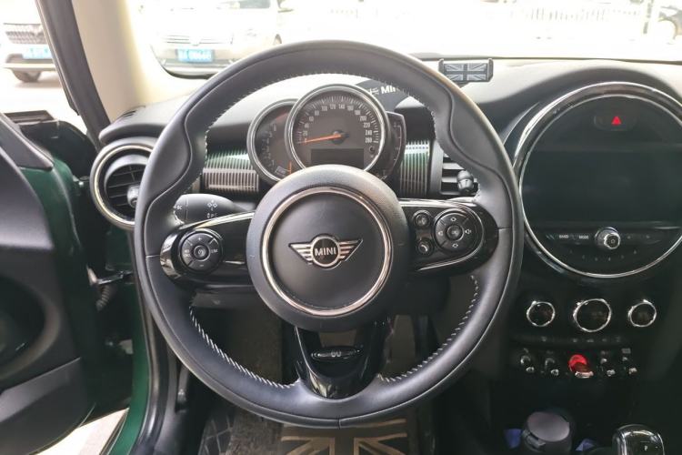 Used MINI 2019 1.5T COOPER 60th Anniversary Edition Five-Door Version Steering Wheel